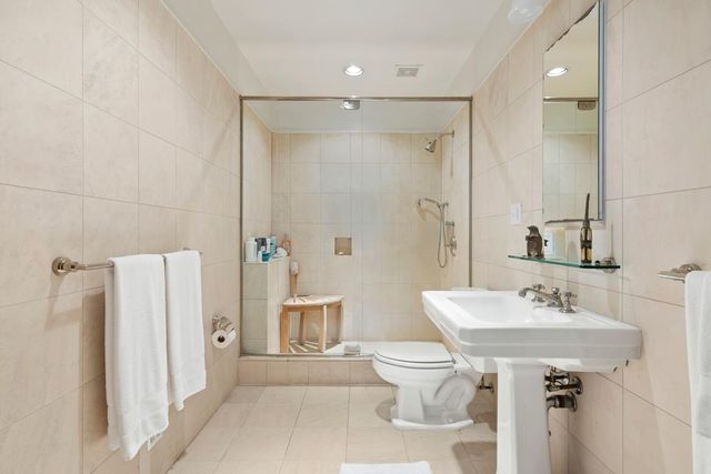 329 W 87th Street, New York City, NY 10024