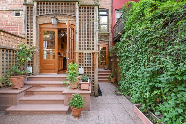 329 W 87th Street, New York City, NY 10024