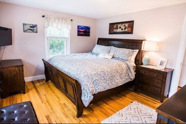 69 Keystone St 1, Boston, MA 02132