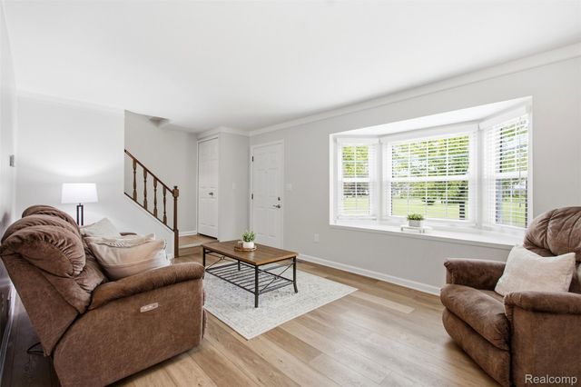 275 Lake Village Drive, Walled Lake, MI 48390