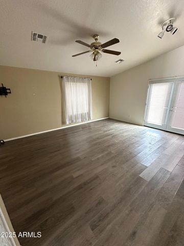 3355 W AGUADERO Drive, Eloy, AZ 85131