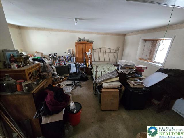 348 Carnation Road, Middle Smithfield Twp, PA 18302