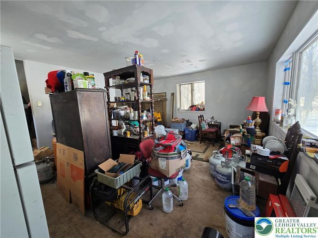 348 Carnation Road, Middle Smithfield Twp, PA 18302