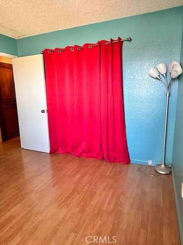 441 Placentia, Perris, CA 92571