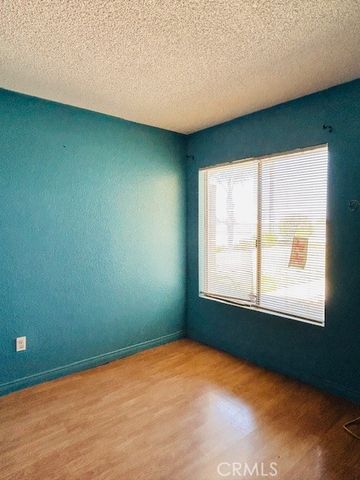 441 Placentia, Perris, CA 92571