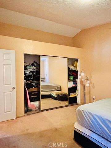 441 Placentia, Perris, CA 92571
