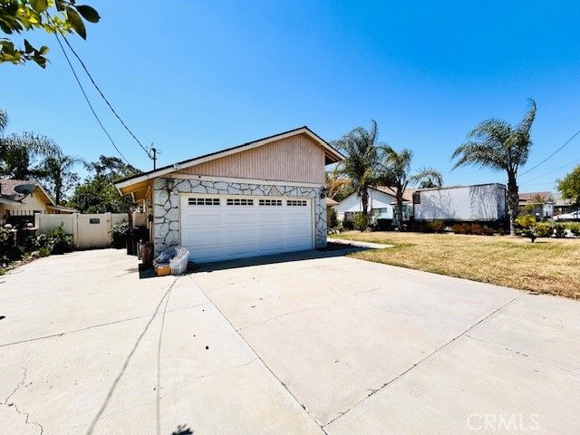441 Placentia, Perris, CA 92571