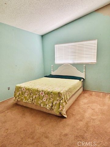441 Placentia, Perris, CA 92571