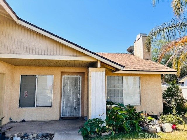 441 Placentia, Perris, CA 92571