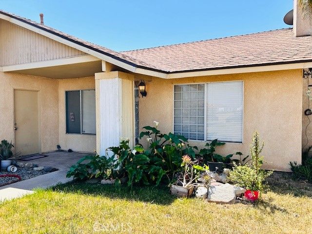 441 Placentia, Perris, CA 92571