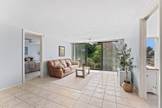 501 SW 11th Place 412, Boca Raton, FL 33432