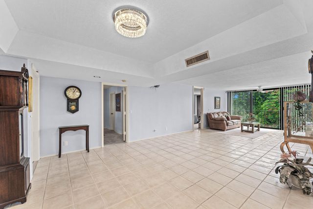 501 SW 11th Place 412, Boca Raton, FL 33432