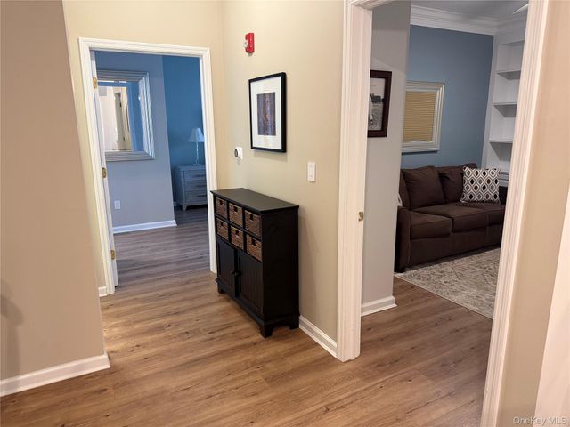 404 Lennox Drive 404, Saint James, NY 11780