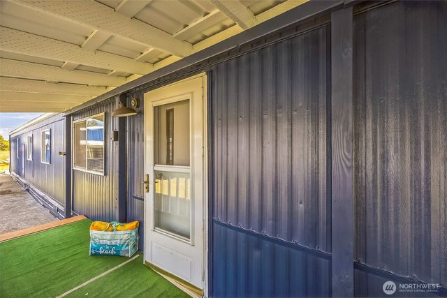 700 S Rain Street NE, Ocean Shores, WA 98569