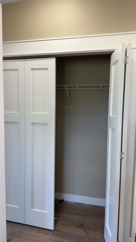 5630 Seminole Valley Trail NE, Cedar Rapids, IA 52411