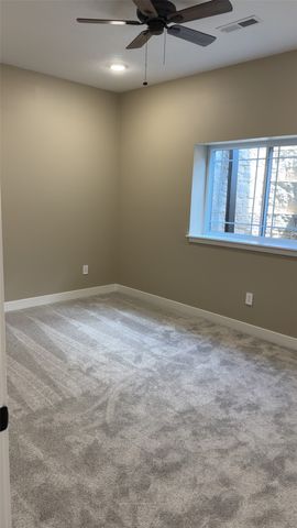 5630 Seminole Valley Trail NE, Cedar Rapids, IA 52411