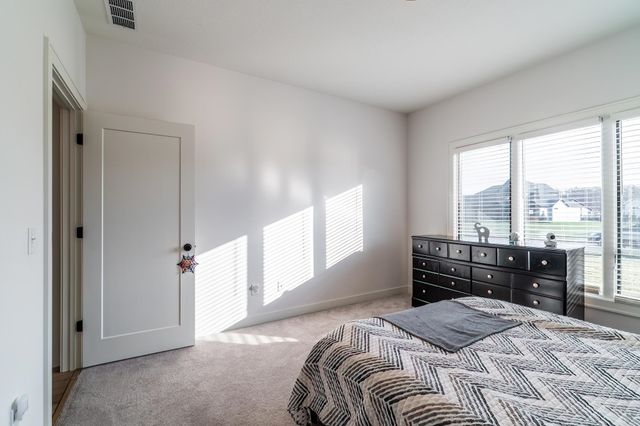 6161 Bateleur Court, Fort Wayne, IN 46845