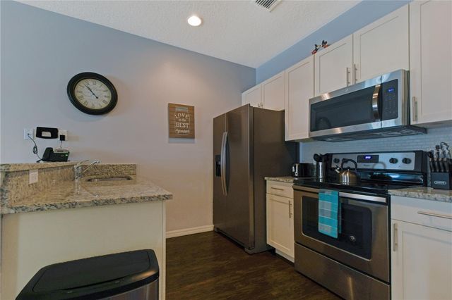 8927 SHINE DRIVE, Kissimmee, FL 34747