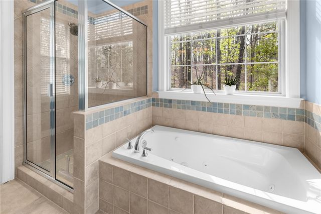 3 Halyard Way, Salem, SC 29676