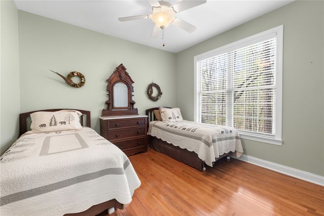 3 Halyard Way, Salem, SC 29676