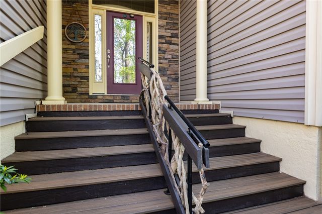 3 Halyard Way, Salem, SC 29676