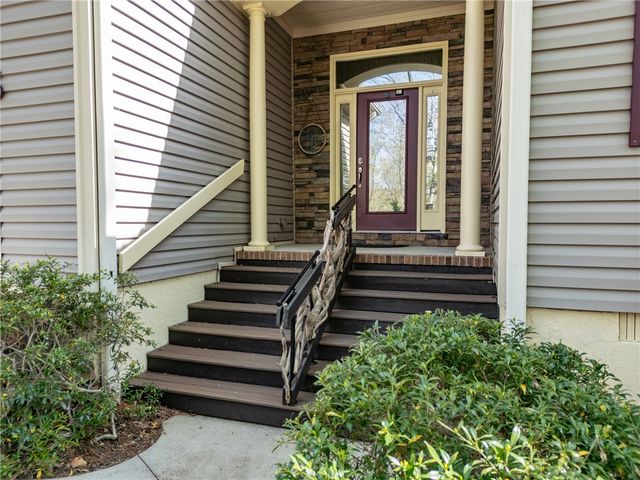 3 Halyard Way, Salem, SC 29676
