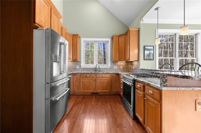 3 Halyard Way, Salem, SC 29676