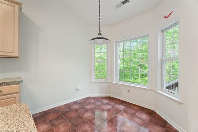 5605 Angel Oaks Drive, Winston-salem, NC 27105