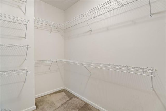5605 Angel Oaks Drive, Winston-salem, NC 27105