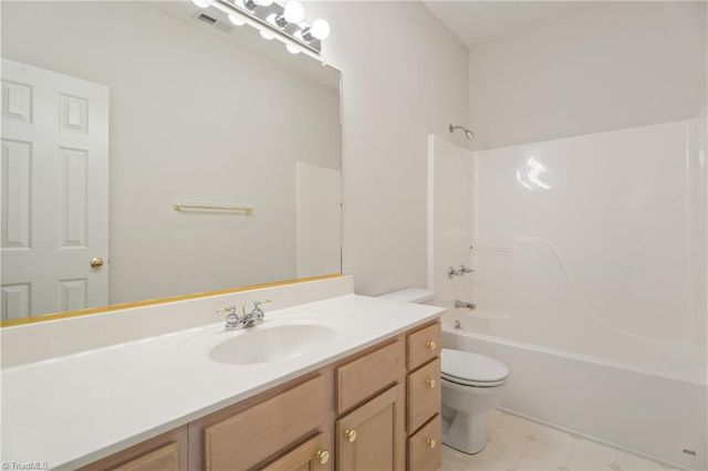 5605 Angel Oaks Drive, Winston-salem, NC 27105