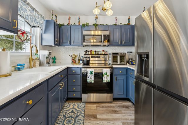 144 Azalea Drive B, Manchester, NJ 08759