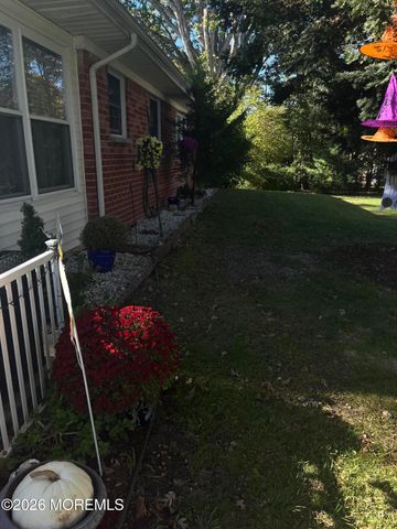 144 Azalea Drive B, Manchester, NJ 08759