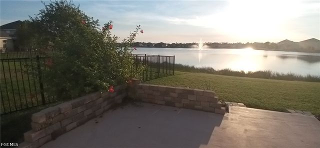 3440 Cancun CT, Cape Coral, FL 33909