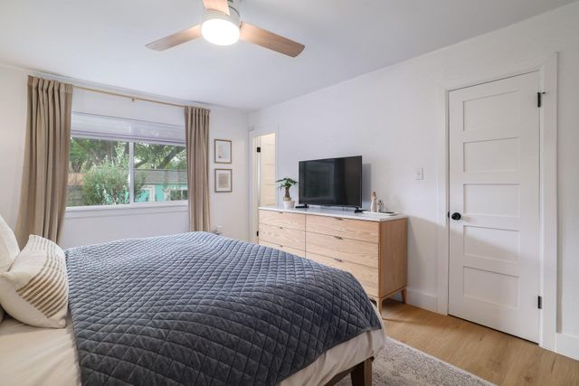 6701 Lancret Hill DR, Austin, TX 78745