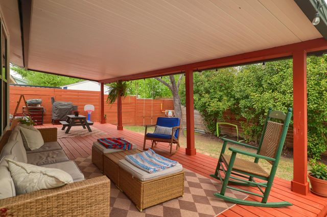 6701 Lancret Hill DR, Austin, TX 78745