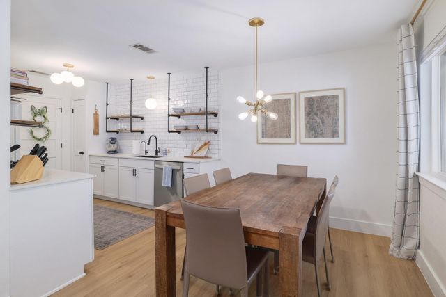 6701 Lancret Hill DR, Austin, TX 78745