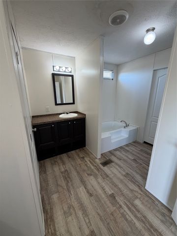 408 County Road 4415, Whitewright, TX 75491