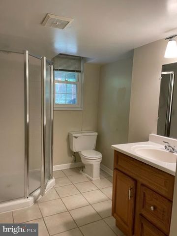 1107 WARE SW, Vienna, VA 22180