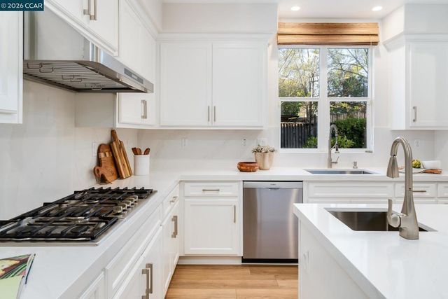 9321 Mediar Dr, San Ramon, CA 94582