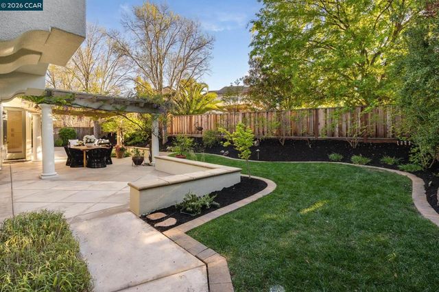 9321 Mediar Dr, San Ramon, CA 94582