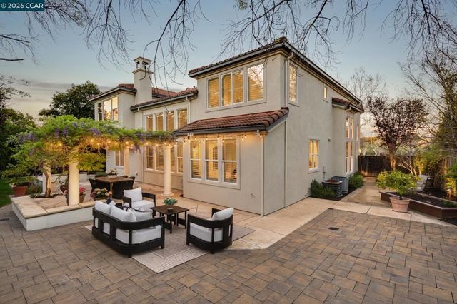 9321 Mediar Dr, San Ramon, CA 94582