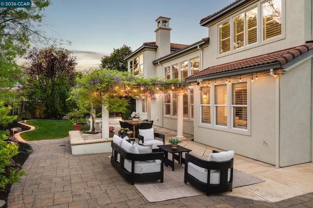 9321 Mediar Dr, San Ramon, CA 94582