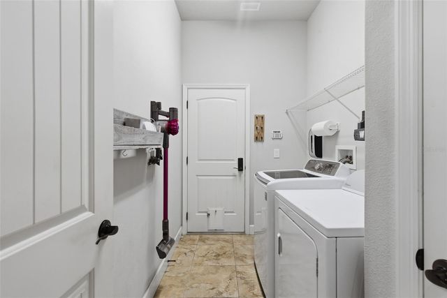 6658 COUNTRY CLUB ROAD, Wesley Chapel, FL 33544