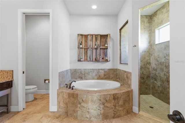 6658 COUNTRY CLUB ROAD, Wesley Chapel, FL 33544