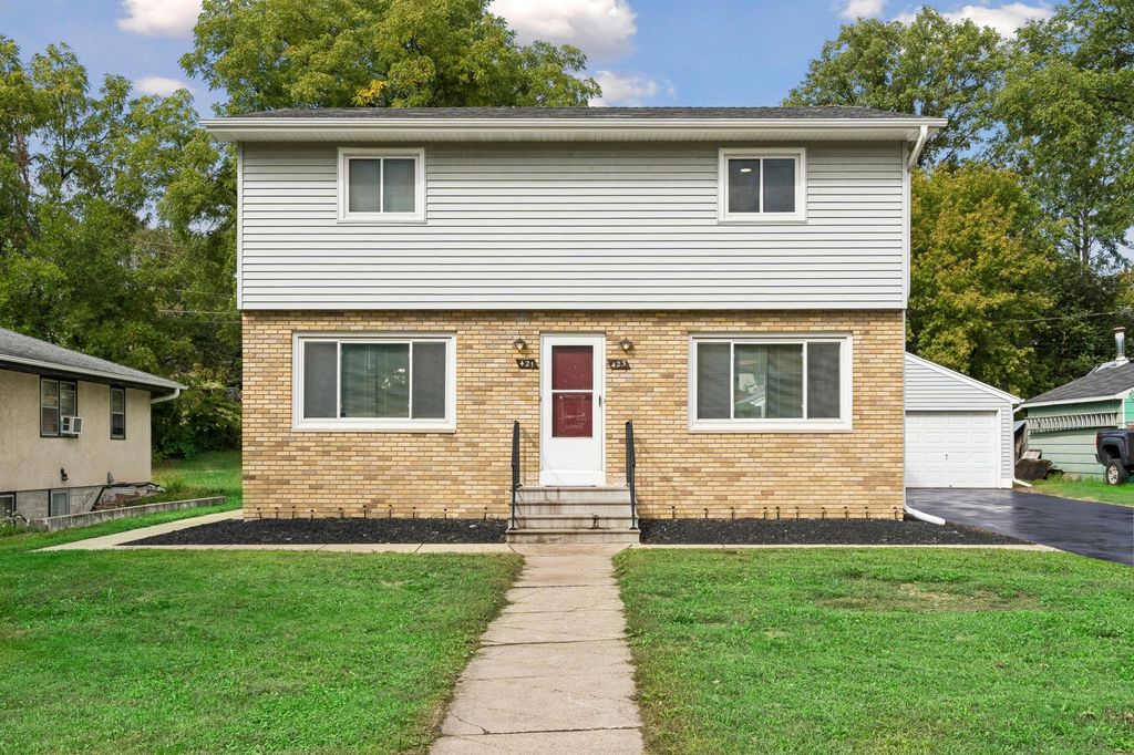 421/423 Nevada Avenue E, Saint Paul, MN 55101 — exterior