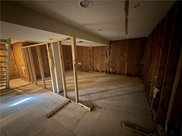 415 N 31st Street, Kansas City, KS 66102