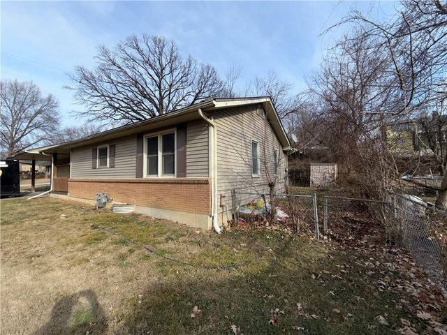 415 N 31st Street, Kansas City, KS 66102