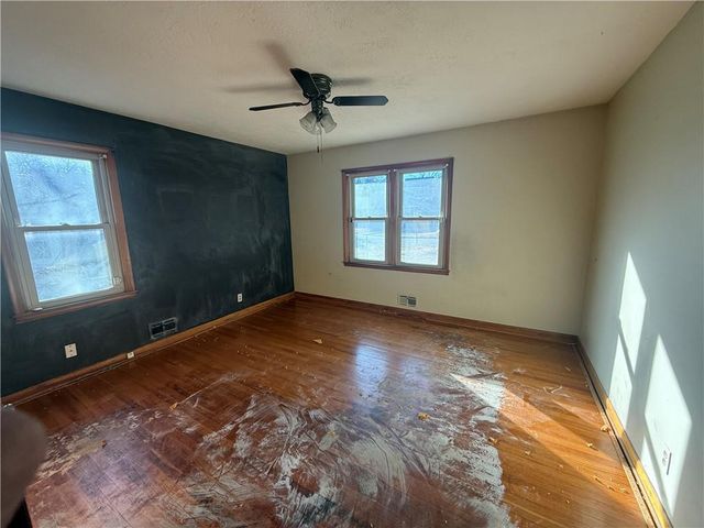 415 N 31st Street, Kansas City, KS 66102