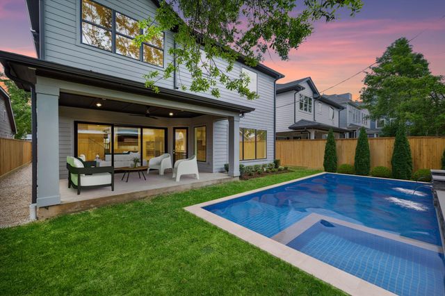 1016 Alexander Street, Houston, TX 77008