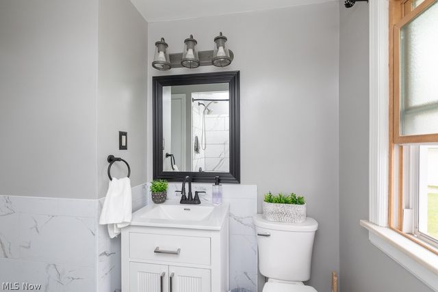 3724 E Wallings Road, Broadview Heights, OH 44147